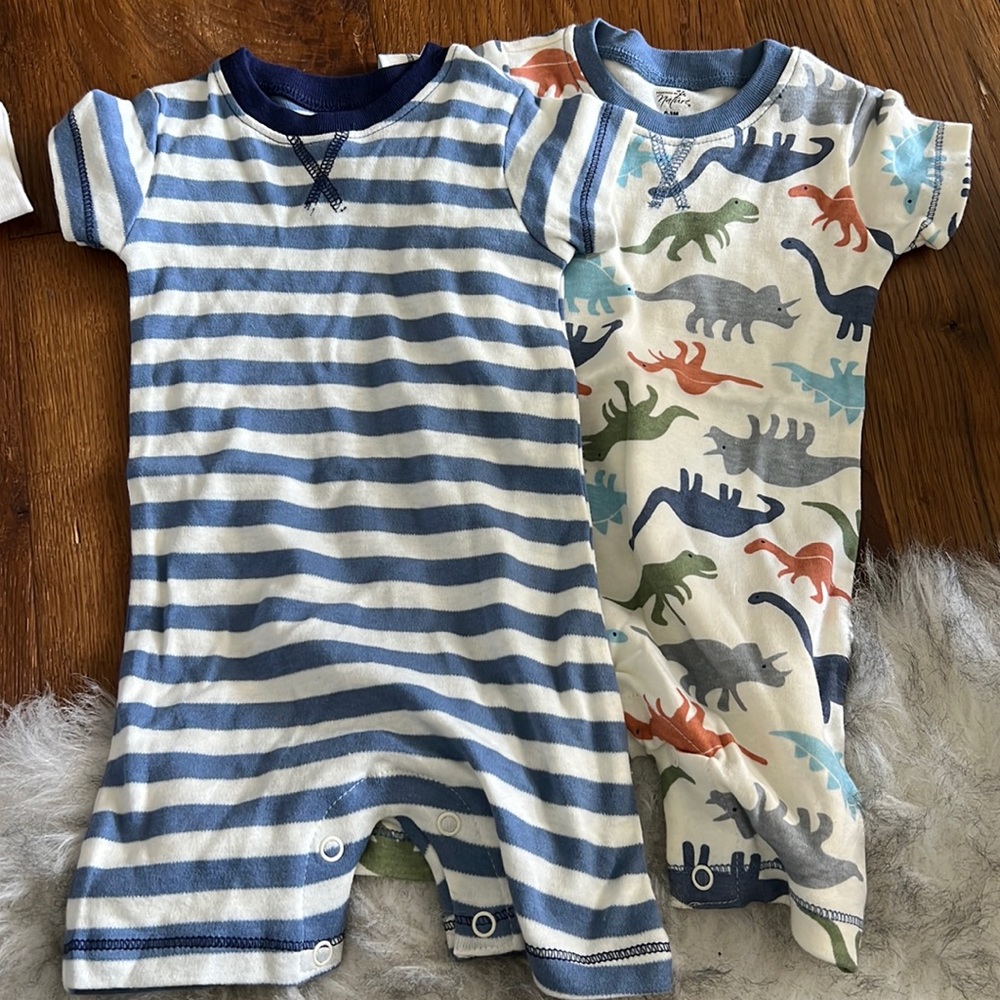 0-3 months onesies